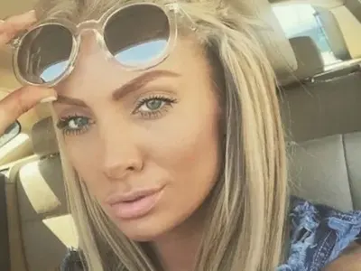 Русата Златка изплаща мерцедес за 200 бона (Райкова паркира джипа като бижутер, маневрира по 20 минути)