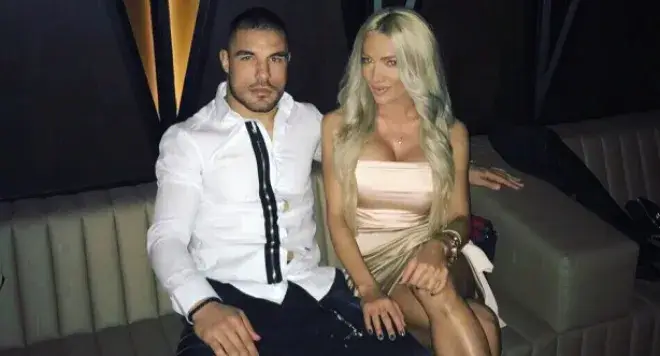 Русата Златка върти муска на гаджето и мисли за деца, той я скастрил, че са твърде млади