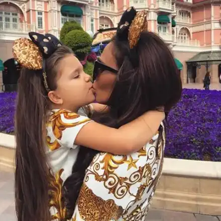 Сбъдната мечта! Николета заведе Никол в Дисниленд за ЧРД и призна: Живея, за да те виждам щастлива! (СНИМКИ)