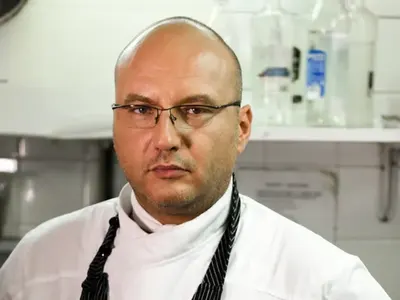 Шеф Манчев на съд заради кражба на „Една българска роза“?!