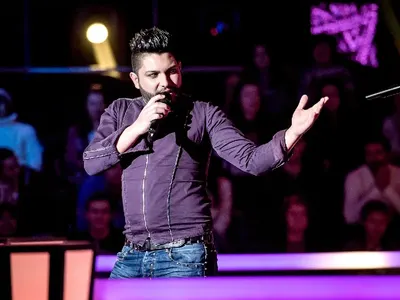 „Шоколадката“ Мариян отпадна от „Гласът на България“