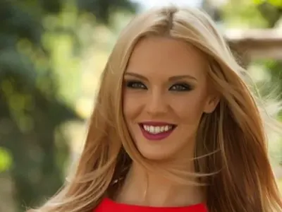 Синоптичката Натали Трифонова смени Дългия с футболист (Вижте кой е той - фото в галерията)