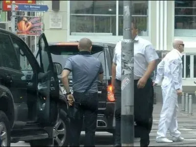 Слави изгони бодигарда Весо Граплинга, който стреля по Владо Кузов! Уволни и още двама (Подробности+Причини)