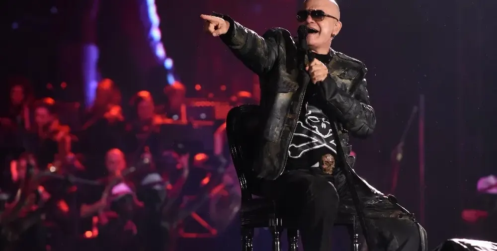 Слави лапва 1 милион от концерта (Шоуто на Дългия ще е на 80-ия рождения ден на Царя)