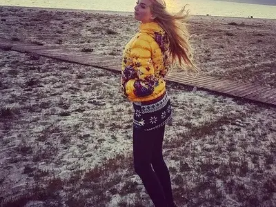 Тоца си пече дупето в Гърция с новия си любовник (Вижте кой е той)