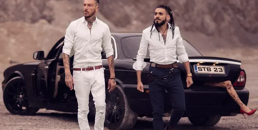 Водещите на „Гласът на България” станаха чалгари