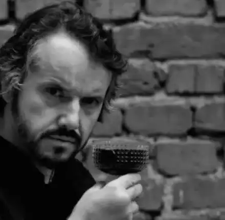 Злоупотребите с алкохола си казаха думата! Калин Терзийски вече не може да вдига „самолета“