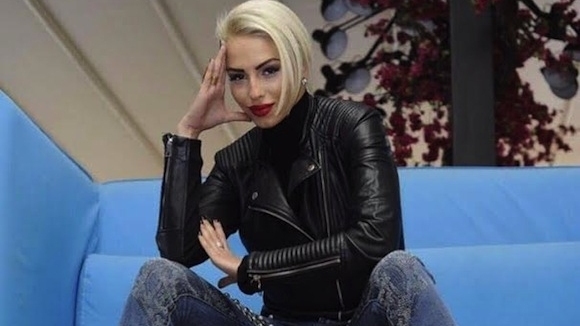 Цвети Стоянова на кастинг за тв водеща, засега удря на камък
