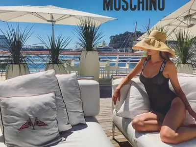 Александра Богданска показа бедър и гърди в Монако без бански! Вижте с какво го замени срещу 300 лв.! (СНИМКИ)