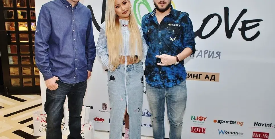 Бомба: Гери-Никол чака дете от Криско! (МНОГО СНИМКИ)