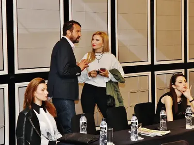 Бомба: Гери-Никол чака дете от Криско! (МНОГО СНИМКИ)