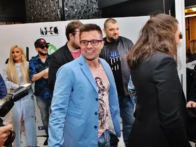 Бомба: Гери-Никол чака дете от Криско! (МНОГО СНИМКИ)