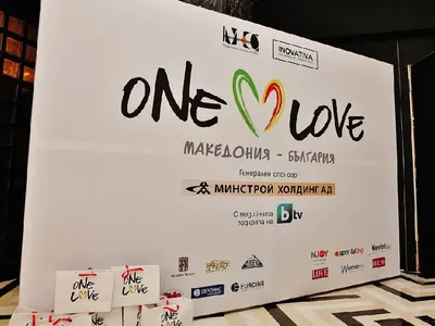 Бомба: Гери-Никол чака дете от Криско! (МНОГО СНИМКИ)