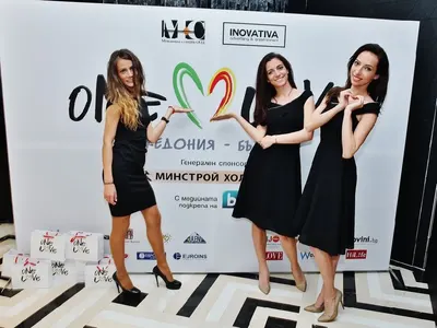 Бомба: Гери-Никол чака дете от Криско! (МНОГО СНИМКИ)