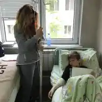 Червенкова шокира: Синът на Рени е в инфекциозна болница на системи, а баща му не отиде да го види! Пилософ искал да спре излъчването на епизода на „Смени жената“ с нея и децата им