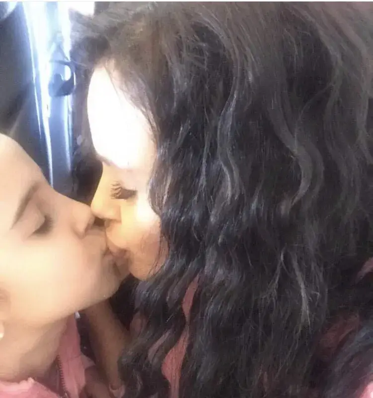 Женско царство! Мария посвещава всяка свободна минута на Марая (Ето къде я заведе през уикенда)