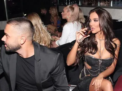 Николета отказа да застане до пълнеж от плеймейтки! (Подробности за скандала)