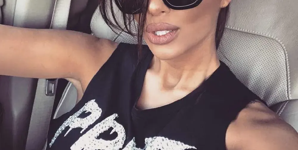 Николета зашлеви Преслава в тв ефира: Застаряваща фолк дива със залязващ статут!