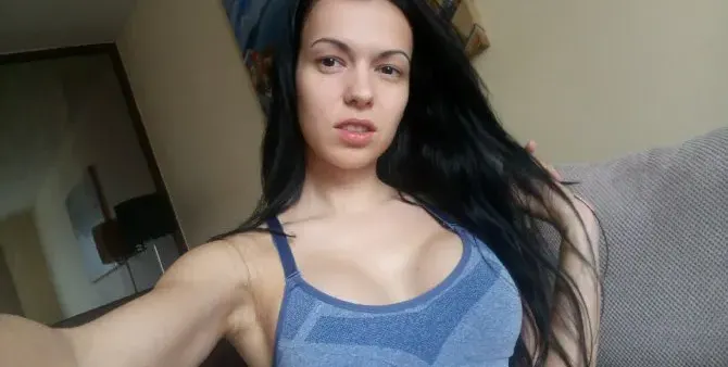 Мис Тигрова призна: Участвам в два клипа за възрастни! Кухата интернет сензация завършила журналистика с успех 5.38