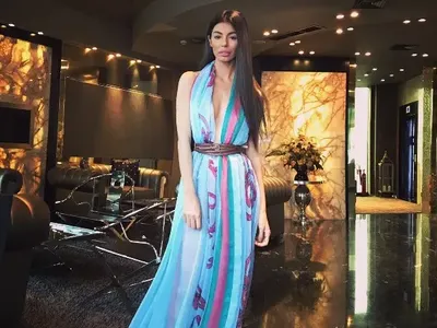 Шок! Вижте как МЕГЗ е изкарвала пари преди да стане дизайнер.