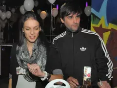 Годеникът на Луиза с два запора (Частни съдебни изпълнители преследват Мартин за неплатени кредити)