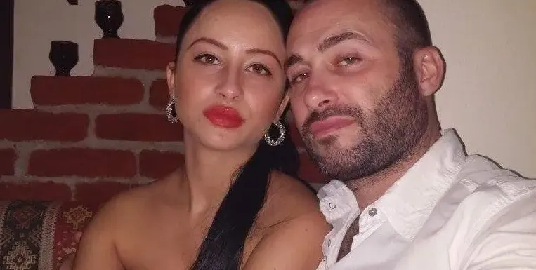 Звярът на Свищов с нов улов: Преподавател по финанси залюби своя студентка! Двамата не се крият (Имал е скандална афера с две фолк певици)