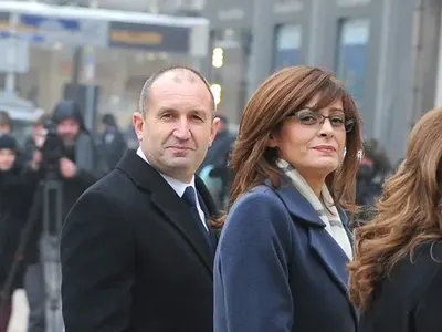 47-годишната Деси Радева: Искам да родя от президента! (Децата от първите им бракове не ги поглеждат)