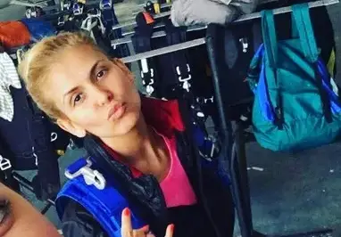 Анелия обезобразена от пластичен хирург! Певицата изпадна в тежка депресия