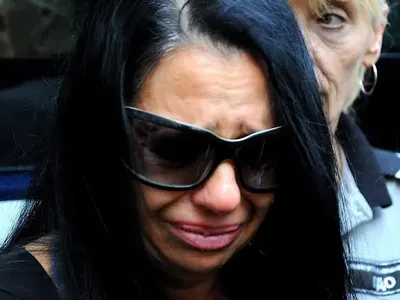 Бомбите ма Мейзер пред взрив в килията, затворнички я спукват от бой зад решетките (Разкази на очевидци)