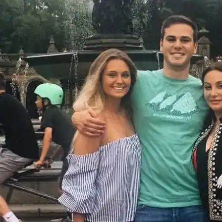 Дарина Павлова вдига сватба на сина си! Раздели го с бившата му приятелка (Ексклузивни подробности)