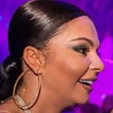 Ето я най - скандалната снимка на Галена! Не, не е онази от ваната, по - хард е! Вижте (+как певицата все още е дундеста след раждането)