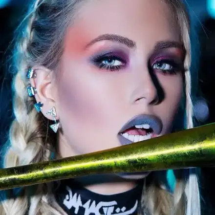 Гери-Никол: В Македония ме приемат за тяхна звезда!