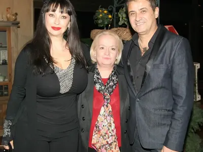 Гилотината на лорд Минчев: Ризата на Мъйнов е с изтекъл срок, Врачански се облича насън, тъжна модна астрология за Ритон (СНИМКИ)