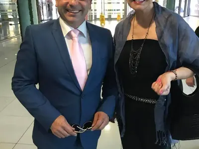 Гилотината на лорд Минчев: Ризата на Мъйнов е с изтекъл срок, Врачански се облича насън, тъжна модна астрология за Ритон (СНИМКИ)