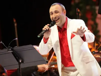 Гилотината на лорд Минчев: Ризата на Мъйнов е с изтекъл срок, Врачански се облича насън, тъжна модна астрология за Ритон (СНИМКИ)