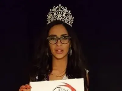 Хората изригнаха: Да не правим Мис Силикон за крокодили!? Спрете този конкурс за франкенщайни! (Шок снимки + кадри на победителката)