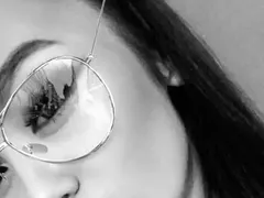 Ивон на Анелия по стъпките на Николета (Снимки)