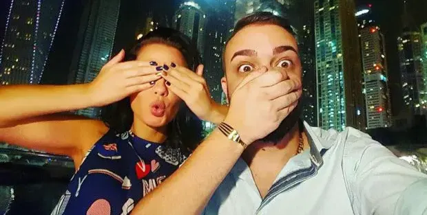 Криско превърна гаджето си в домакиня! Хубавицата Цвети заряза танците и запретна престилка зад печката