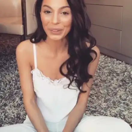 МЕГЗ отговори на хейта с трогателно видео