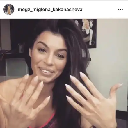 МЕГЗ стана кифла - заряза работата!  (Вижте как се глези)