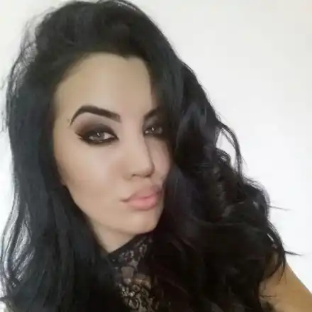 Новият на моделката Маги Димитрова е футболист (Подробности + снимки)