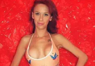 Плеймейтката, която учи за монахиня Илона Попова: Струвам 30 бона! Разкри и кой й е спонсор (Подробности за цирка)