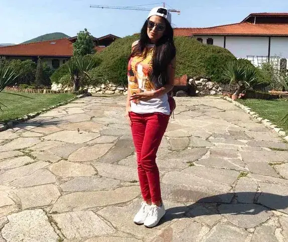 Преслава проплака: Писна ми от интриги, хващам гората!