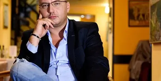 Шеф Манчев в прединфарктно състояние! Лекарите го накараха да свали 12 кг! Ето как се сбогува с мазнините
