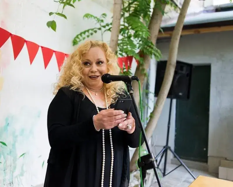 Ужас! Това Наталия Симеонова ли е? Удари 92 килограма и остаря