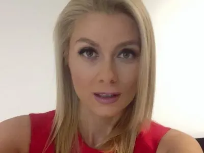 Венета Райкова си призна: Почти не се виждаме с Тишо, нямаме време да се изпокараме! (Отмъщава ли си на някой с „Вендета“?)