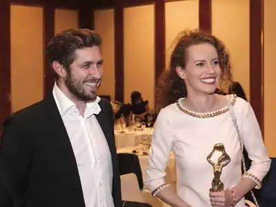 Алекс Ковачев купи на Гери Малкоданска джип за 200 бона! Колежките й се изядоха от завист