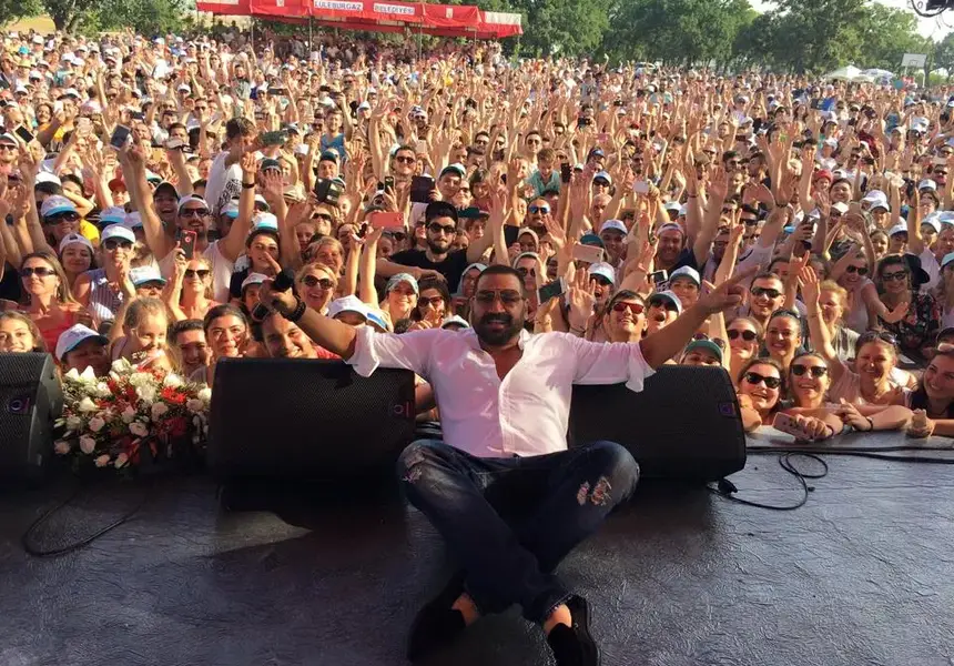 Азис най-накрая си призна: Правех се на обратен, за да привлека вниманието към себе си! (Подробности)