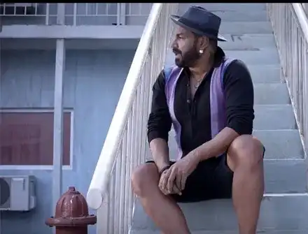 Азис вече пее в България само в краен случай, обиждат го с ниски хонорари