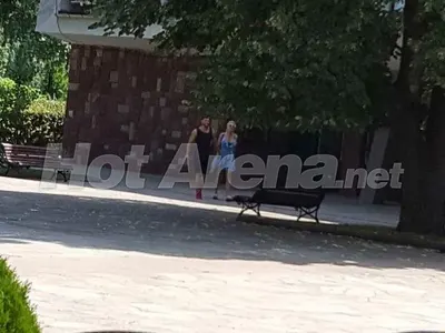 Джулиана Гани е бременна? Миската доста се ошишка (Папарашка снимка)